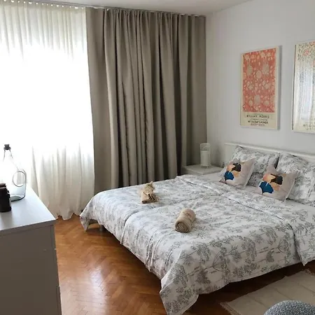 Blaze Apartment *